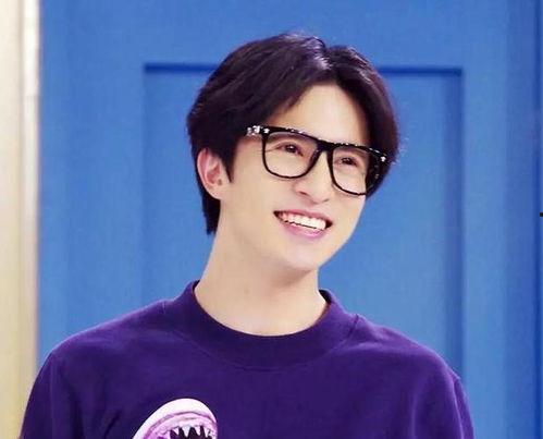 明星群头衔,揭秘明星群头衔背后的故事