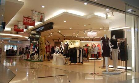 潮汕最红网红男装女装店,潮流风向标，引领时尚潮流